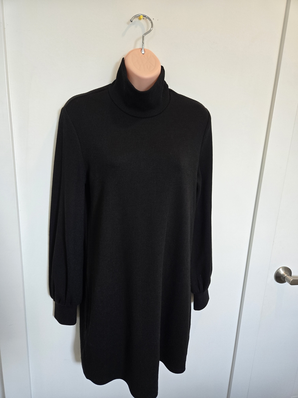 Dynamite Black Ribbed Turtleneck Long Sleeve Dress